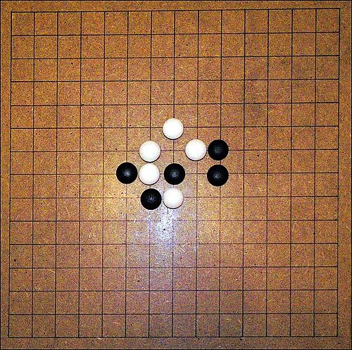 Gomoku Robot